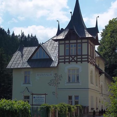 Marianum Jl,S.R.O. Hotel Janske Lazne Exterior foto