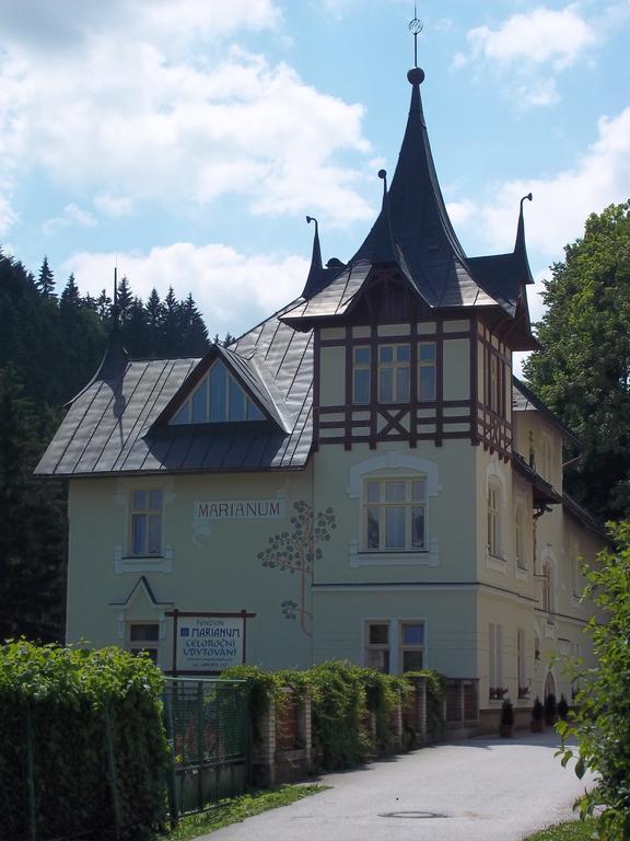 Marianum Jl,S.R.O. Hotel Janske Lazne Exterior foto